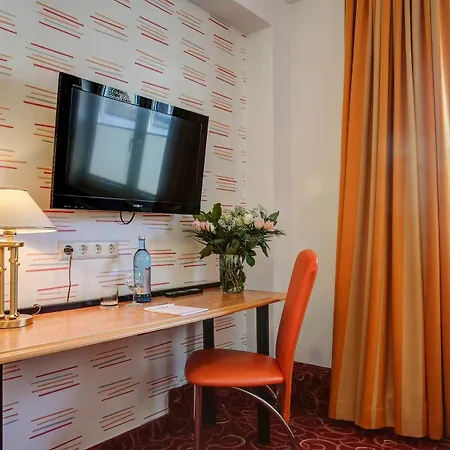 Rhein Neckar 24h Self Check-in Otel Mannheim