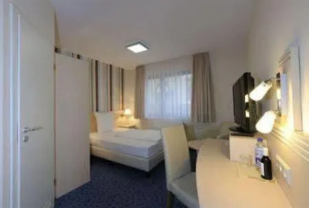 Hotel Rhein Neckar 24h Self Check-in Mannheim