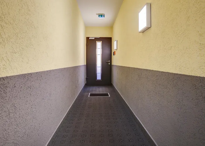 Rhein Neckar 24h Self Check-in 3* 만하임