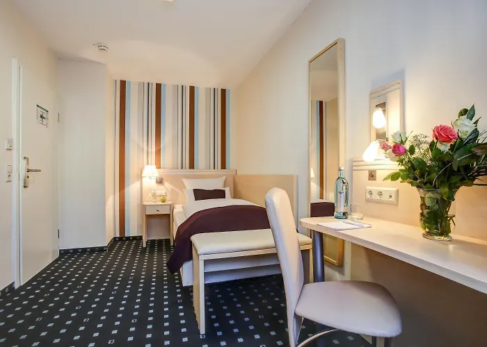 Rhein Neckar 24h Self Check-in 호텔 만하임