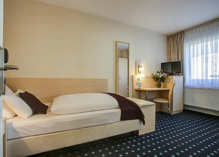 호텔 Rhein Neckar 24h Self Check-in 3*