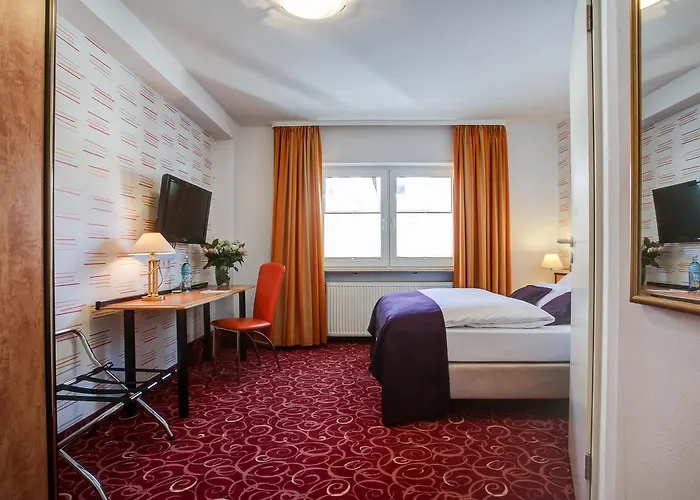 호텔 Rhein Neckar 24h Self Check-in 3*